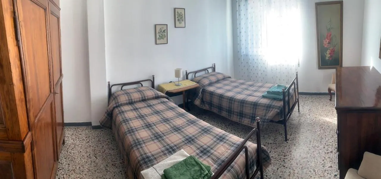 Casa Bianca 4 - Confortevole In Centro A Moneglia Apartment