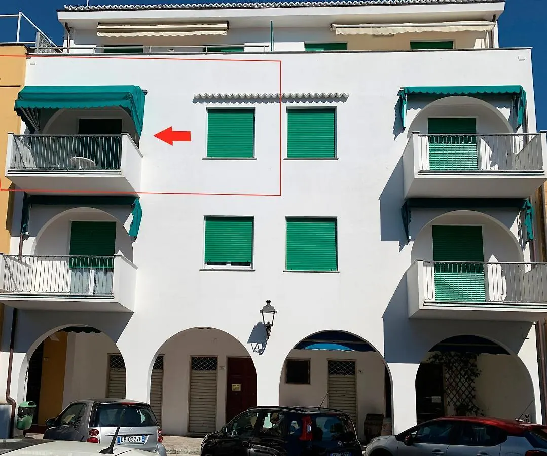 Casa Bianca 4 - confortevole in centro a Moneglia 0*,  Italia